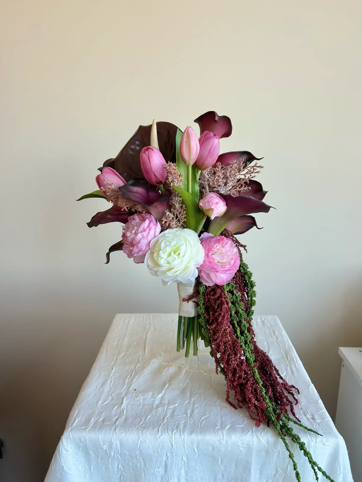 Premium Bordo Gala Mauve Lale Amaranthus Gelin Buketi - Görsel 2