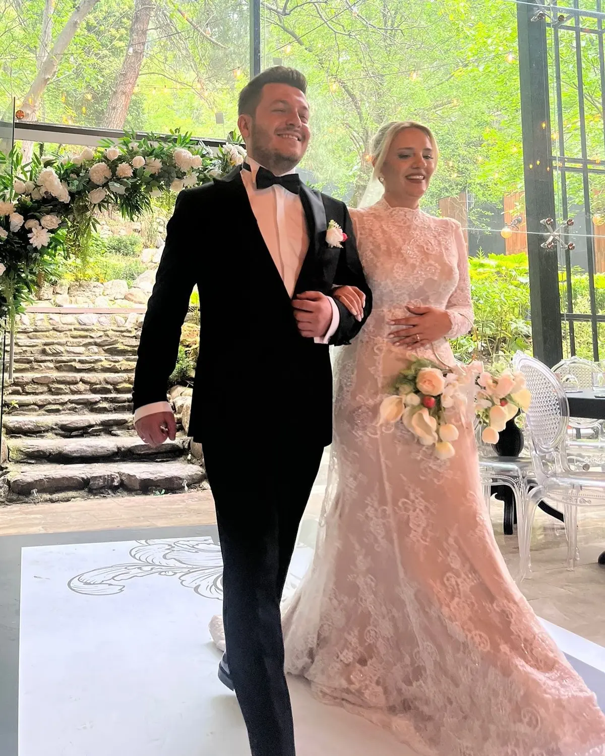 Çanta Model Bahar Çiçekleri Gelin Buketi - Görsel 2
